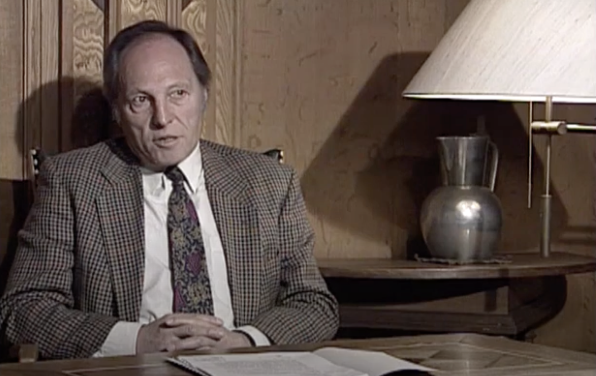 Der Gesundheitsreferent der Stadt Nürnberg Egon Bauer 1992 im Interview.